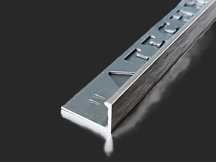 Techno Trim (2.5m) - Brushed Silver 11mm